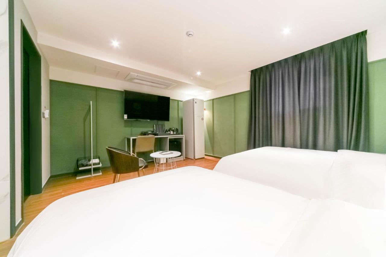 Pohang Brown Dot Hotel Exterior photo